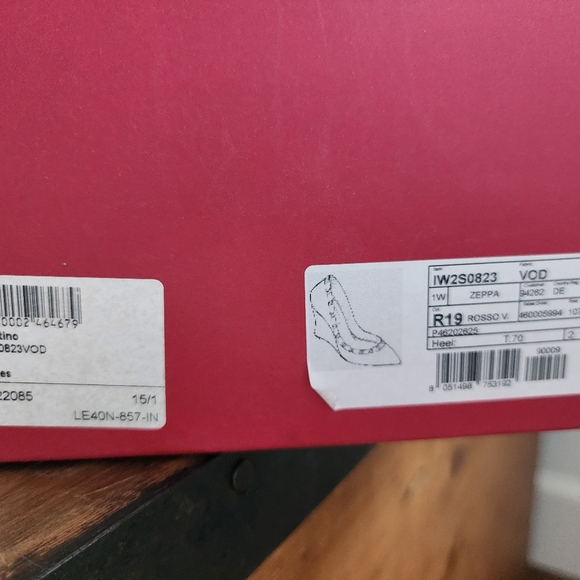 Valentino Rockstud Kitten Wedge size 38 - Picture 10 of 10